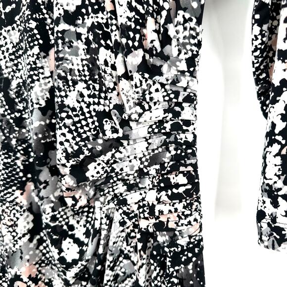 Calvin Klein Size 6 Dress Black & White Abstract Long Sleeve Fit‎ & Flare Midi - Picture 3 of 5